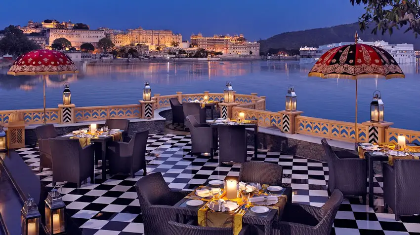 Best Restaurants in Udaipur with Lake View – Luxury Rooftop & Fine Dining Guide