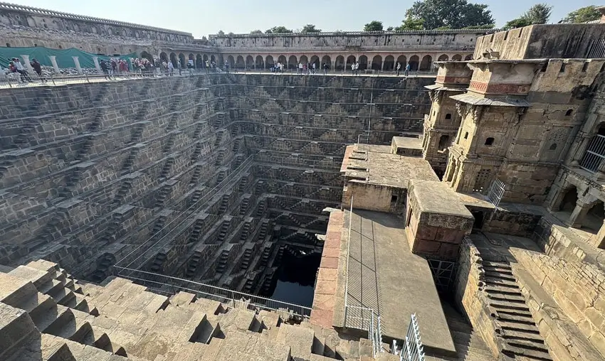 Rajasthan’s Royal Stepwells – Guide to Chand Baori & Hidden Ancient Baoris