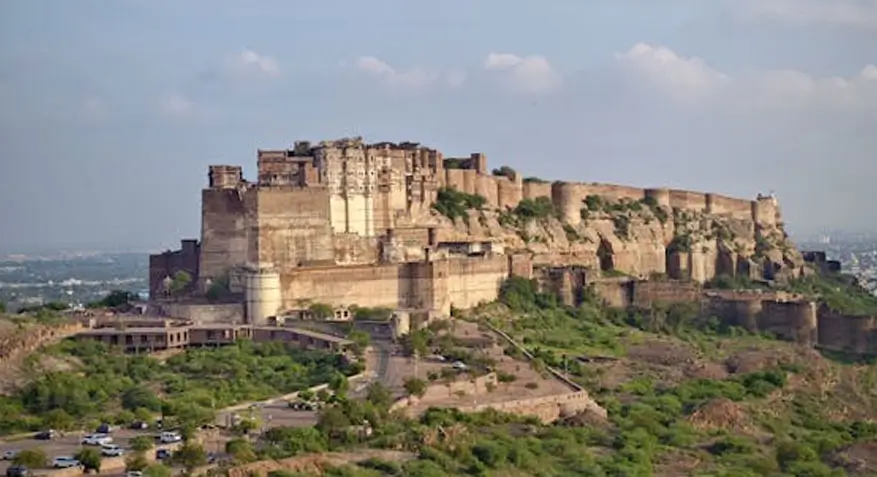 How Foreigners Can Book a Private Driver in Rajasthan