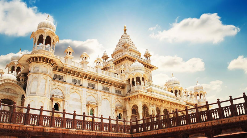 rajasthan-private-car-and-driver-cost