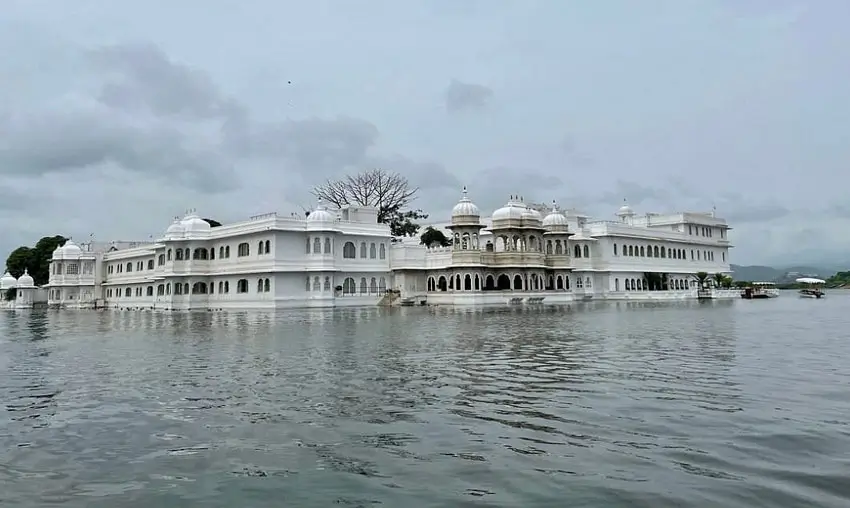 Luxury Private Rajasthan Tour with Driver