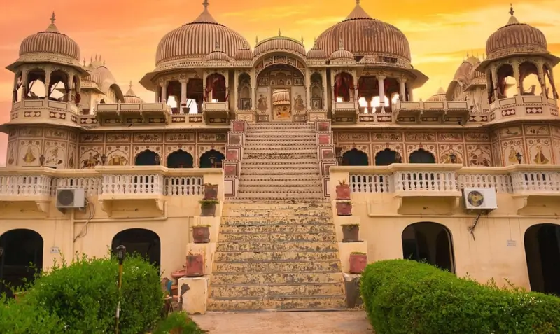 Mandawa Travel Guide: Painted Havelis, Frescoes & Things to Do