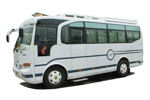 18 Seater AC Coach