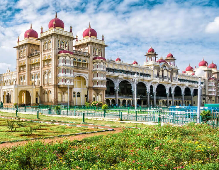 Golden Triangle Tour Extensions with Bangalore, Mysore & Ooty