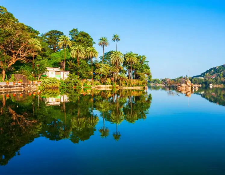 Senior Citizen Friendly Rajasthan Comfort Tour