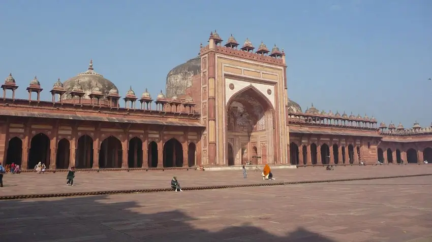 Agra-to-Jaipur-via-Fatehpur-Sikri