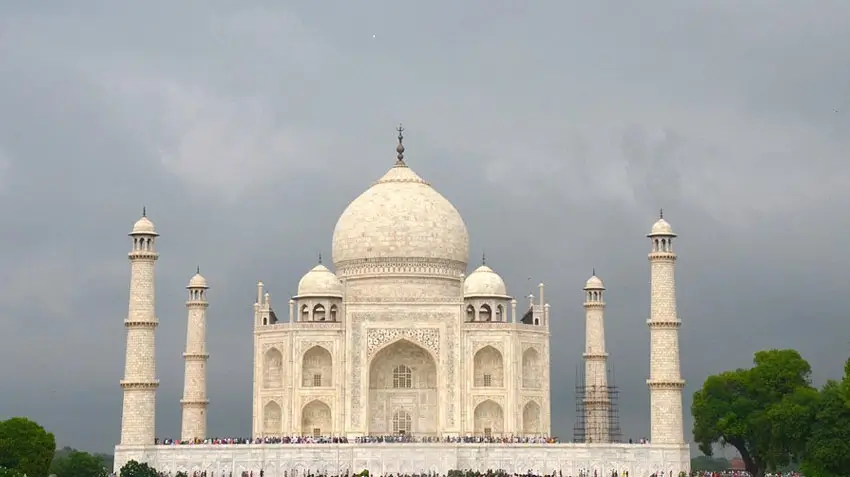 Delhi-to-Agra-and-the-Taj-Mahal