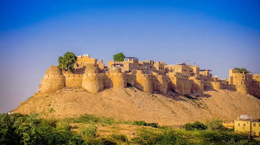 Jaisalmer--Golden-City-in-the-Desert