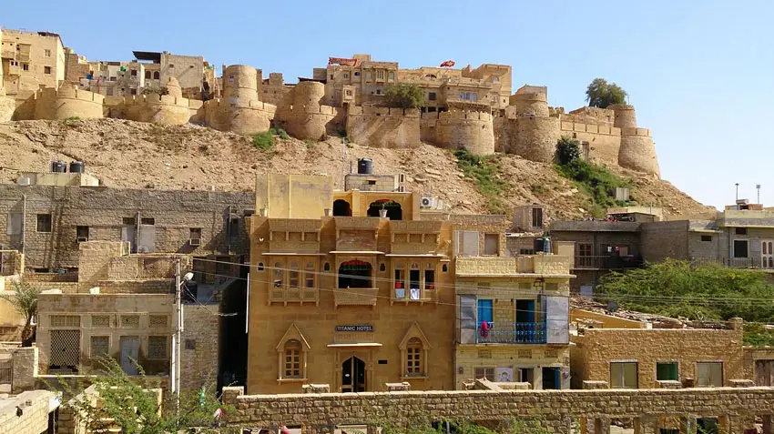 Jaisalmer-Desert-Adventures-in-the-Cold