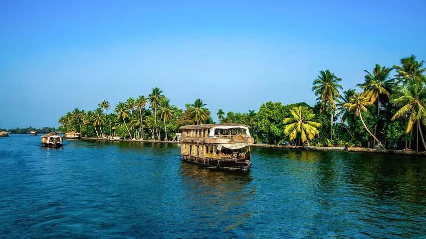 Kerala-The-Backwaters-and-Beyond