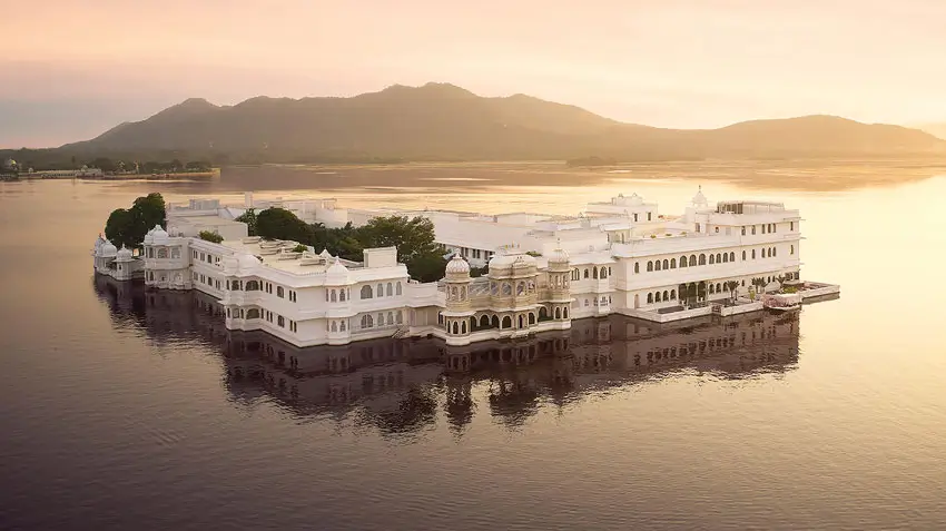 Taj-Lake-Palace-Udaipur