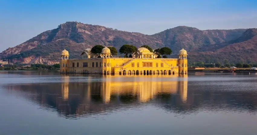 Sunset at Jal Mahal